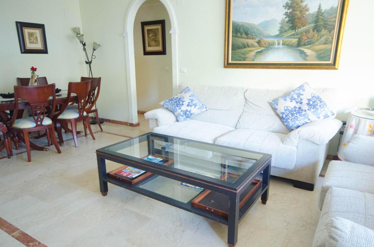 Aparment Neptuno- Located On The Promenade A Few Metres From The Beach. Estepona Exterior foto